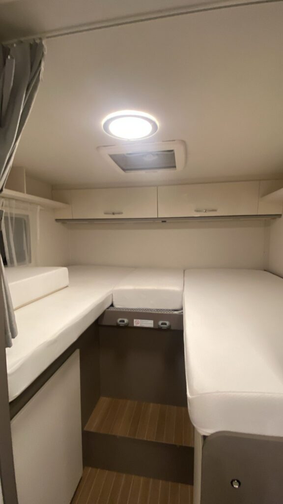Autocaravana Etrusco Ford Transit 2022 de ocasión – Camper van potente y versátil