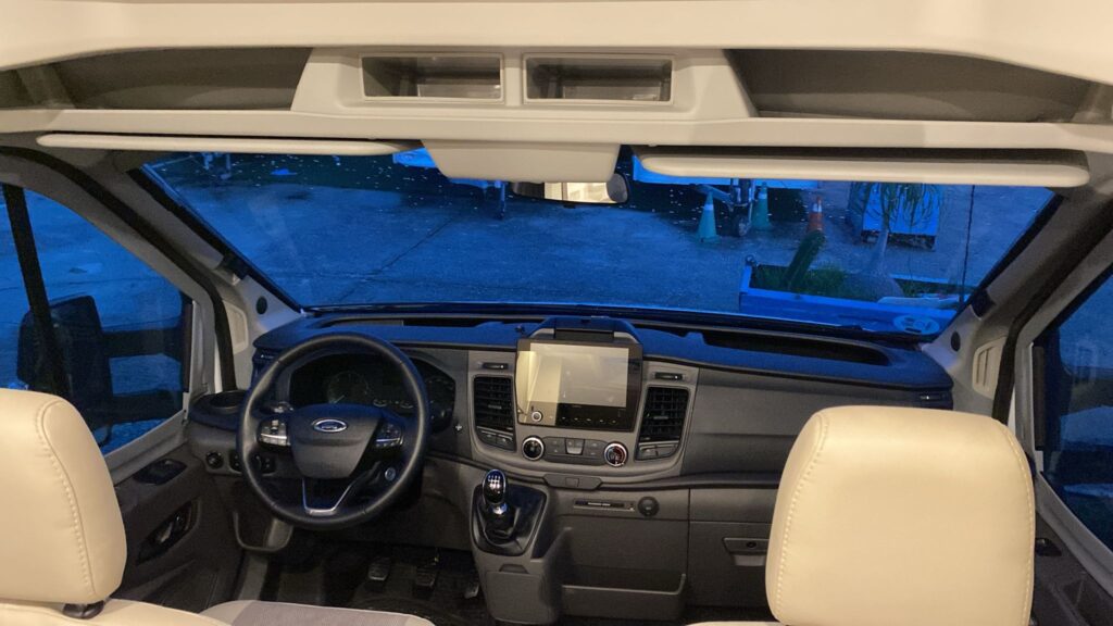 Autocaravana Etrusco Ford Transit 2022 de ocasión – Camper van potente y versátil