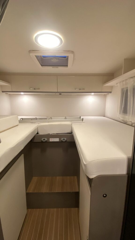 Autocaravana Etrusco Ford Transit 2022 de ocasión – Camper van potente y versátil